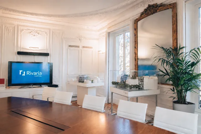 La salle de réunion du cabinet Rivaria Capital